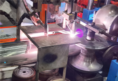 不锈钢工业焊管机顺利调试出管
